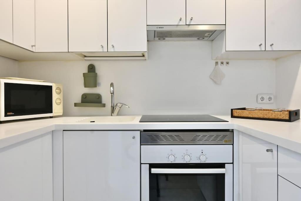 For You Rentals Apartamento Temporal Con Encanto A Pocos Metros Del Sol Myr13 Madrid Eksteriør bilde