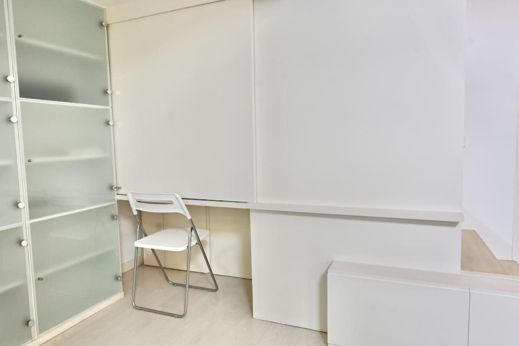 For You Rentals Apartamento Temporal Con Encanto A Pocos Metros Del Sol Myr13 Madrid Eksteriør bilde
