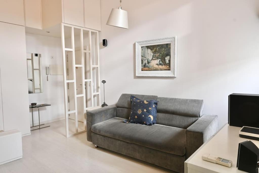 For You Rentals Apartamento Temporal Con Encanto A Pocos Metros Del Sol Myr13 Madrid Eksteriør bilde