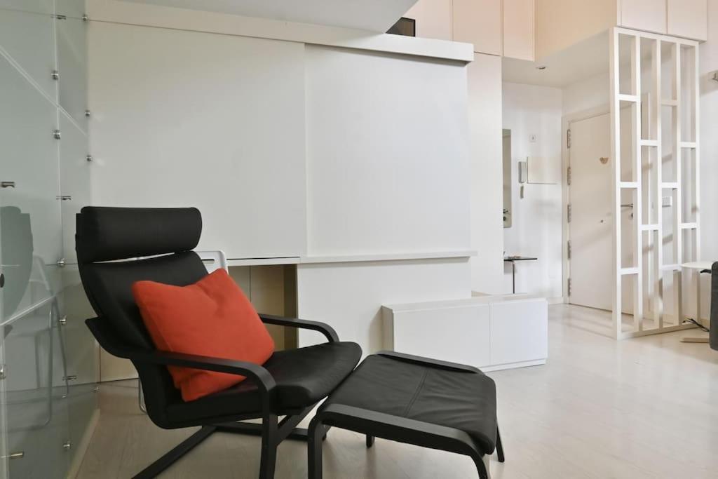 For You Rentals Apartamento Temporal Con Encanto A Pocos Metros Del Sol Myr13 Madrid Eksteriør bilde